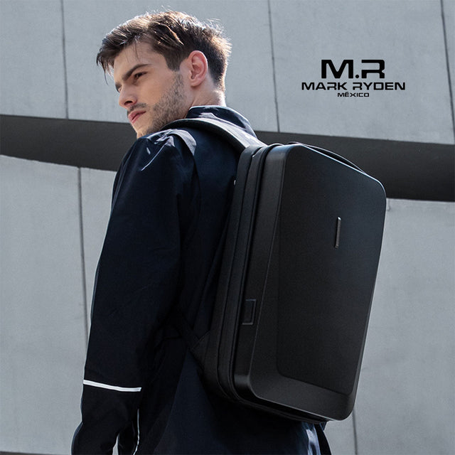 Mochila futurista de tapa dura Mark Ryden Modelo MR7612