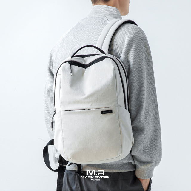 Mochila Ultraligera, Fresca y Aesthetic para Laptop de hasta 17” Mark Ryden MR1106