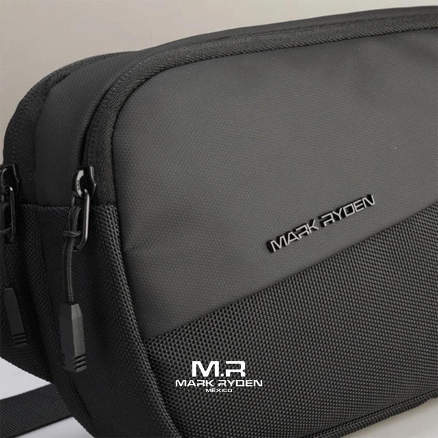 Cangurera cruzada Mark Ryden. Estilo casual y espacio para iPad de 7.9″ y accesorios. Modelo 8112
