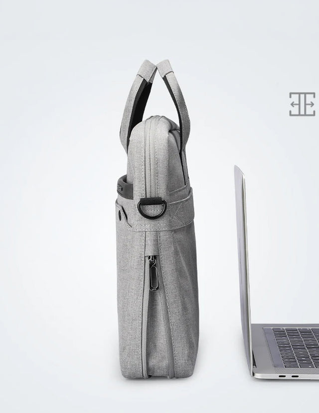 Maletín Moderno para Laptop 14” | Expandible, Impermeable y de Estilo Mark Ryden MR 8001X