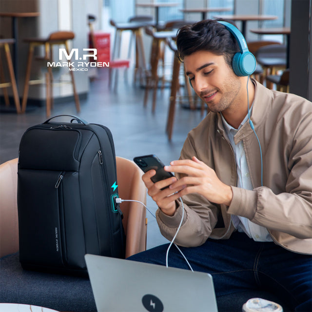Mochila grande Mark Ryden Modelo MR 9808