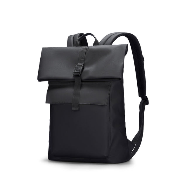 Mochila ligera y casual Mark Ryden MR 9366