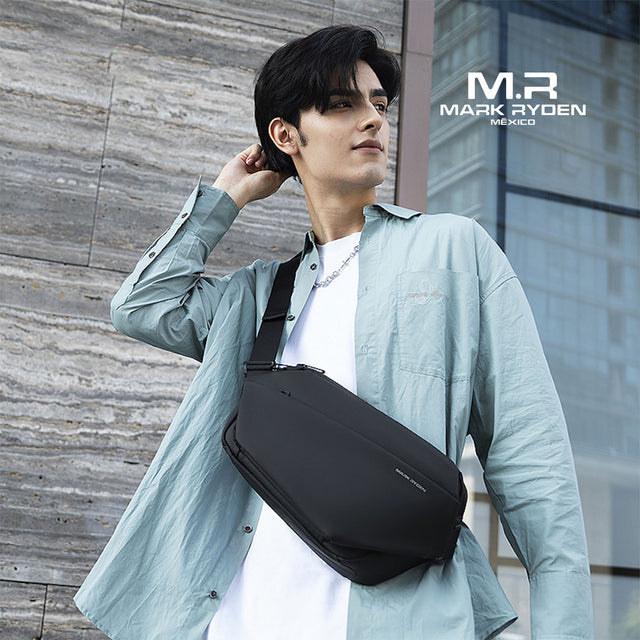 Amplia Mochila Cruzada Mark Ryden Modelo 8368