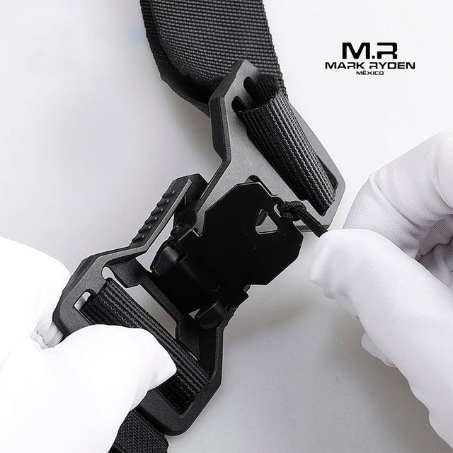 Amplia Mochila Cruzada Mark Ryden Modelo 8368