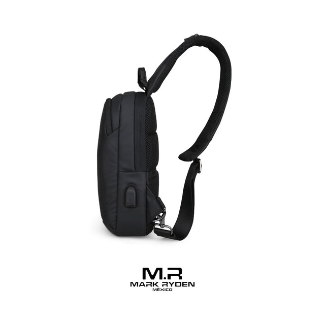 Mochila Cruzada Negra para iPad 9.7” Mark Ryden MR 7191 | Repelente al Agua y Puerto USB