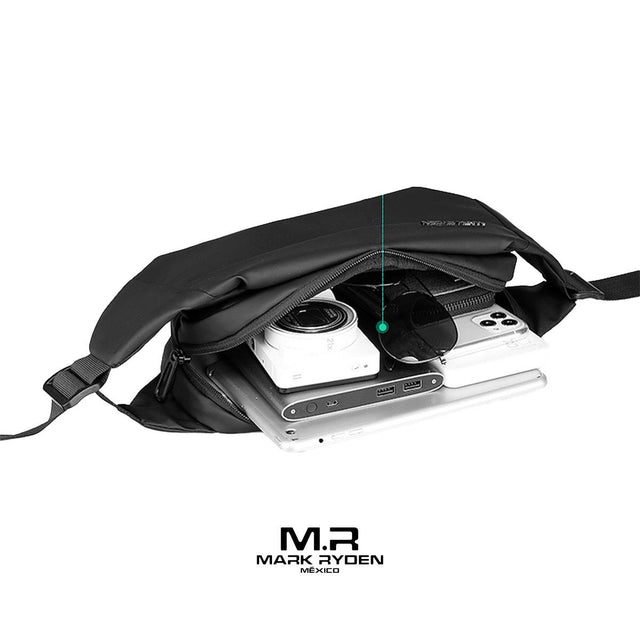 Mochila Bandolera Cruzada Mark Ryden. Estilo casual y espacio para iPad de 7.9″. Modelo MR 7999