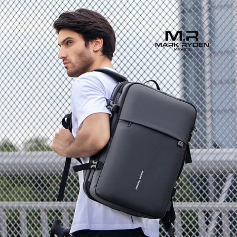 Mochila Expandible para Viaje y Laptop de 17” |  Impermeable, Ergonómica y con Puerto USB 8057Y