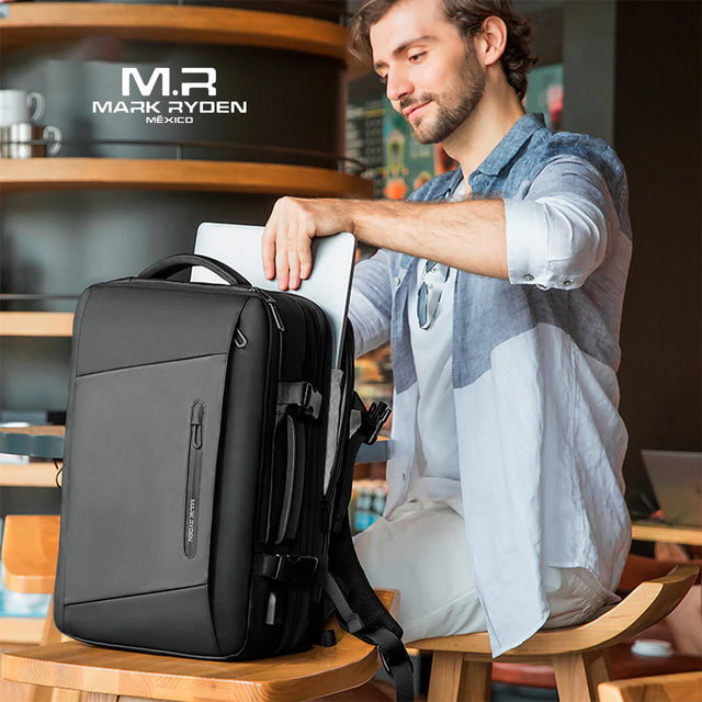 Mochila expandible para viajeros Mark Ryden Modelo 9299KR